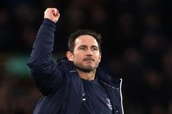 Chelsea bổ nhiệm Lampard vào ghế nóng