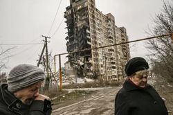 Tổng thống Ukraine ám chỉ khả năng rút khỏi Bakhmut