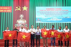 Quảng Nam: Tuyên truyền chống khai thác hải sản bất hợp pháp