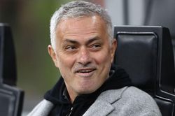 Cassano: 'Mourinho không thích làm việc, không biết giao tiếp'