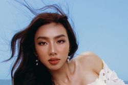 Bất ngờ với phản ứng của Hoa hậu Thùy Tiên khi mẹ ruột kể chuyện buồn trong quá khứ