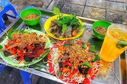 Ăn nộm ở Hà Nội