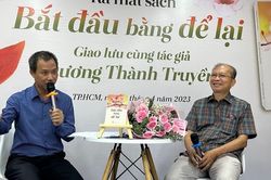 Nhà báo Dương Thành Truyền hạnh phúc khi lần đầu tiên được tổ chức ra mắt sách