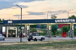 Công ty khai thác dầu khí Ukrnafta của Ukraine lên kế hoạch khôi phục 500 giếng không hoạt động