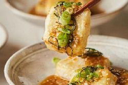 Món ngon cuối tuần: Cách làm đậu phụ sốt vừng thanh đạm thơm ngon
