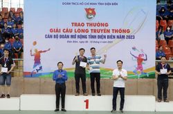 Trao 28 giải thi đấu cầu lông truyền thống cán bộ đoàn mở rộng
