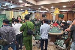 Phòng ngừa các câu lạc bộ Poker biến tướng hoạt động cờ bạc