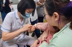 Đã có trẻ mắc tay chân miệng nặng: 6 khuyến cáo phòng chống bệnh người dân cần biết