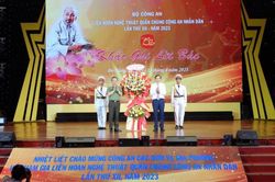 Khai mạc Liên hoan Nghệ thuật quần chúng Công an nhân dân lần XII-2023 khu vực II: Lan tỏa hình ảnh đẹp về người chiến sỹ CAND bản lĩnh, nhân văn, vì nhân dân phục vụ