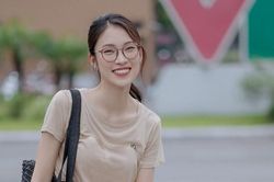 MC Khánh Vy chia sẻ về cân bằng giữa gia đình và sự nghiệp khiến dân mạng đua nhau 'thả tim'