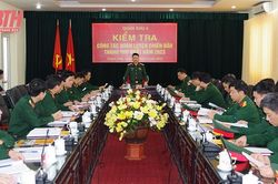 Kiểm tra kết quả huấn luyện tháng thứ nhất năm 2023 tại Bộ CHQS tỉnh Thanh Hóa
