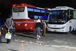 Lập 'bến cóc' trung chuyển hành khách ra ngoại thành: Liệu có hợp lý?
