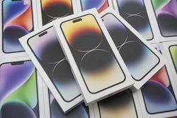 Thêm lượng lớn iPhone 14 về Việt Nam trong tháng 4