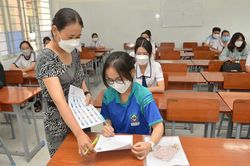 Cần tầm nhìn trong đổi mới, đánh giá thi tốt nghiệp THPT