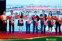 Dược phẩm TV.PHARM tài trợ túi thuốc thiết yếu cùng ngư dân thắp sáng đèn trên biển