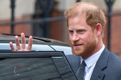 Vương thất Anh xác nhận Harry sẽ tham dự Lễ đăng quang của vua Charles