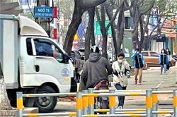 Nữ sinh bị quấy rối quanh trường đại học ở Hà Nội: Đừng im lặng chịu trận