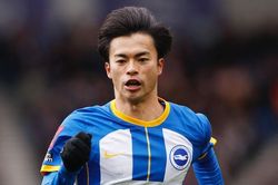 Kaoru Mitoma tăng giá