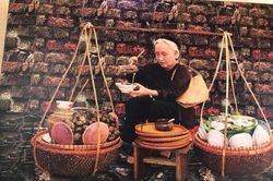 Nhớ vị bún ốc Hà thành