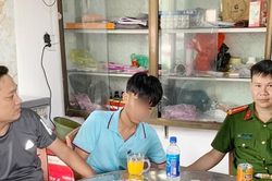 Nam sinh lớp 8 nghi nhảy cầu để lại mảnh giấy 'con không ăn trộm' đã về nhà