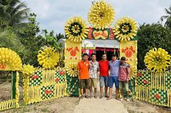Độc đáo nghề làm cổng cưới miền Tây