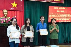 Zalo nhận giấy khen của Giám đốc Công an TP.HCM
