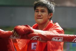 Độc lạ SEA Games: Nguyễn Trần Duy Nhất đánh võ sỹ Lào tơi tả nhưng vẫn bị xử thua bất ngờ