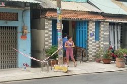 Cảnh tượng ám ảnh của đôi vợ chồng trẻ bên trong căn phòng trọ ở TPHCM