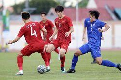 HLV Philippe Troussier chỉ ra đối thủ mạnh nhất của U22 Việt Nam tại SEA Games 32