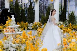 Cô dâu An Giang mê du lịch, biến vườn của ba thành resort tổ chức siêu đám cưới