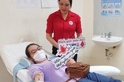 Chuyện về người phụ nữ có tuổi đời ít hơn số lần tình nguyện hiến máu cứu người