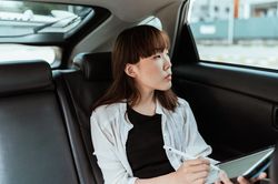 Tự gây hại khi phàn nàn quá nhiều về công việc