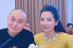 Xuân Hinh: Tôi và Thanh Thanh Hiền có diễn hội chợ đâu, họ mạo danh