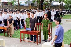Tuyên truyền pháp luật cho học sinh thông qua việc tổ chức phiên tòa giả định