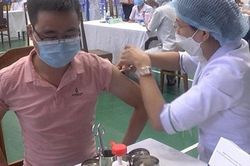 Nghỉ lễ 30/4 và 1/5, du khách cần phòng dịch COVID-19 ra sao?