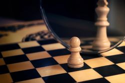 Người trẻ cần nhận ra trạng thái cái Tôi và những xung đột giữa chúng