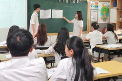 Động lực thúc đẩy dạy học ngoại ngữ