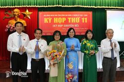 Bầu bà Trương Thị Hương Bình, Giám đốc Sở Tài chính làm Ủy viên UBND tỉnh