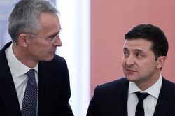 NATO: Ukraine sẽ là thành viên của khối, nhưng trước hết phải thắng Nga