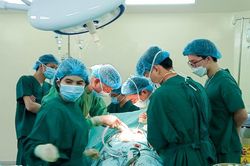 Cứu sống bệnh nhân chấn thương nặng đa chấn thương (vỡ lá lách, thận, gan do TNGT)