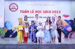 Học sinh thi 'hóa thân cùng sách' trong tuần lễ văn hóa đọc