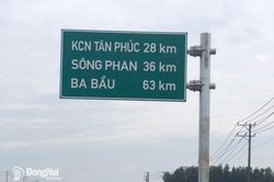 Biển chỉ dẫn ghi địa danh chưa chính xác?