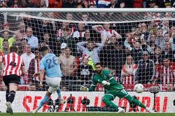 Đánh bại Sheffield United, Man City vào chung kết FA Cup