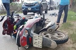 2 người phụ nữ đối đầu xe bán tải, camera hành trình 'chỉ ra' một phần nguyên nhân