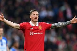 Thắng luân lưu trước Brighton, Man Utd vào chung kết FA Cup gặp Man City