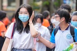Ngành 'trắng' sinh viên: Học khó, ra trường lương... vài triệu đồng