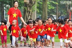 Nghiêm trị mọi hành vi gây thương tổn và xâm hại tới quyền trẻ em