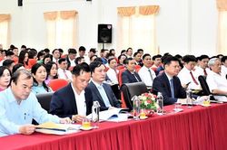 Hà Nội:Bồi dưỡng kiến thức quản lý cho 219 phó bí thư đảng ủy xã, phường