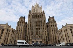 Moscow lên tiếng khi Anh xác nhận gửi đạn uranium nghèo tới Ukraine
