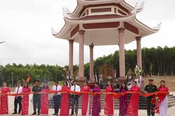 Bình Định: Khánh thành Bia di tích và mộ tập thể các liệt sĩ hy sinh tại đồi Xuân Sơn